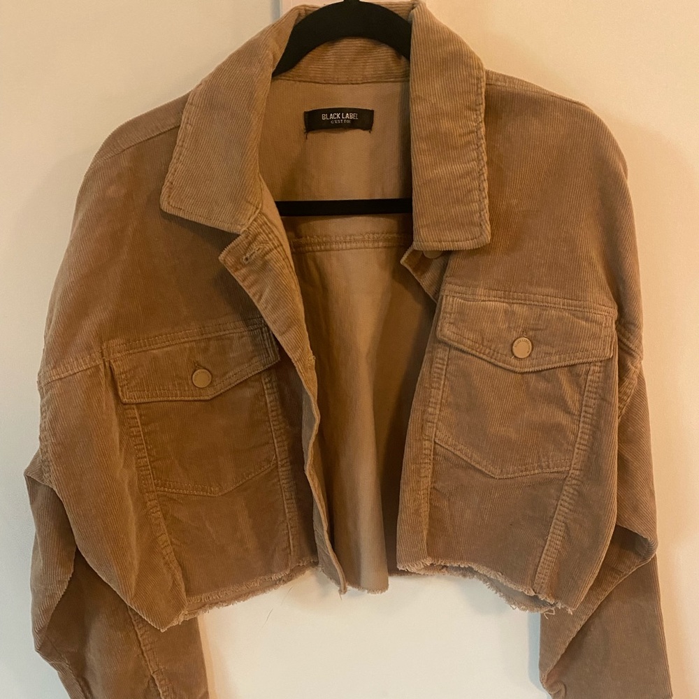 Crop brown jacket